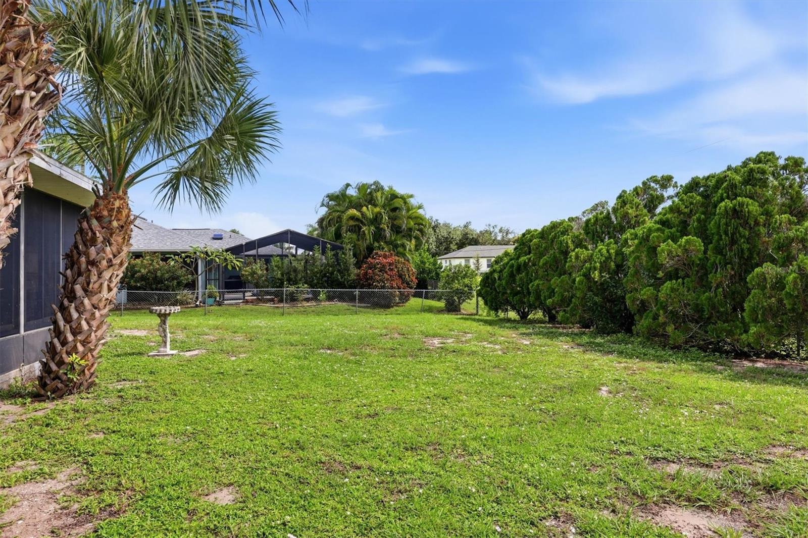 ROTONDA WEST PEBBLE BEACH - Residential