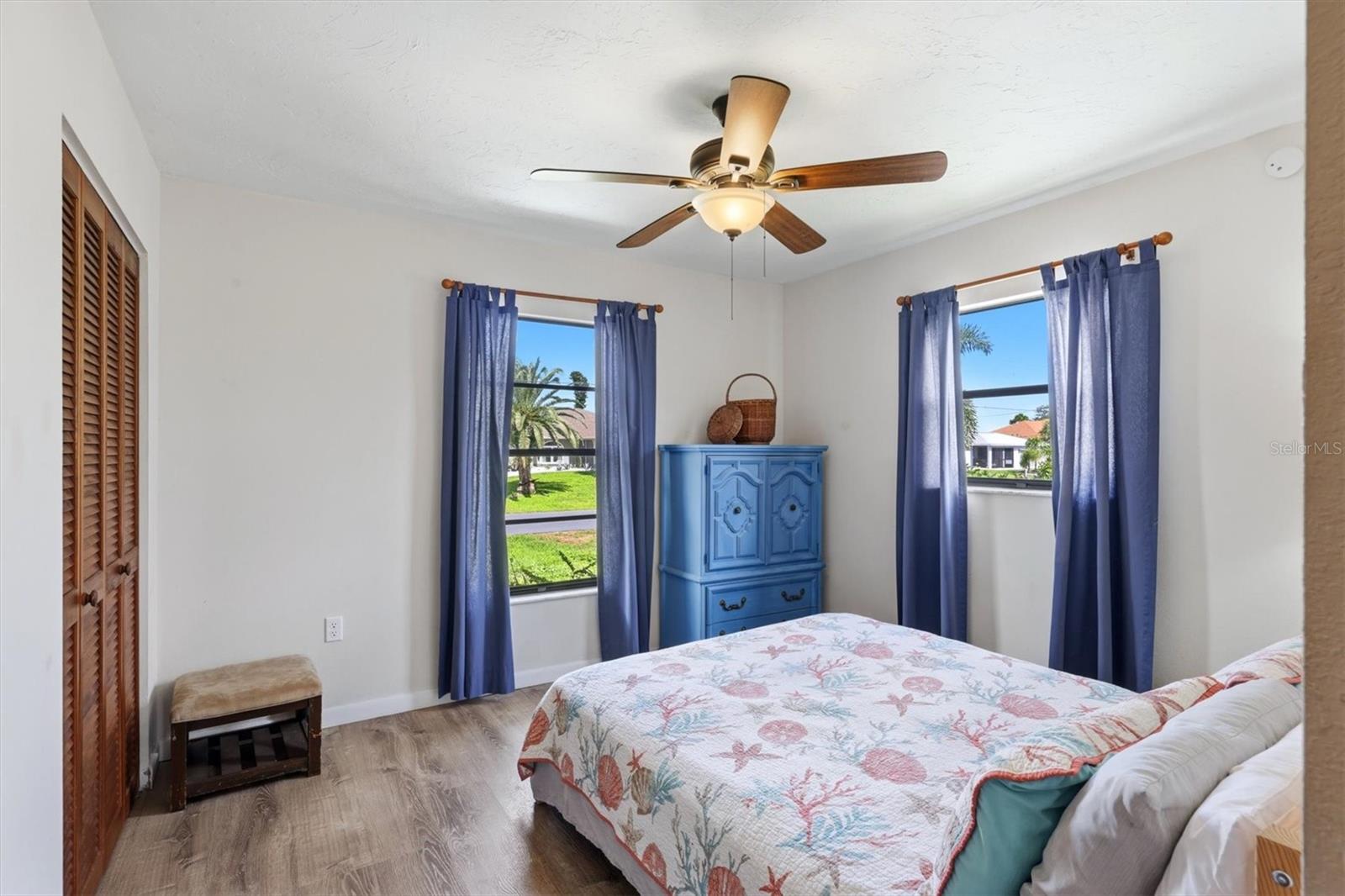 ROTONDA WEST PEBBLE BEACH - Residential