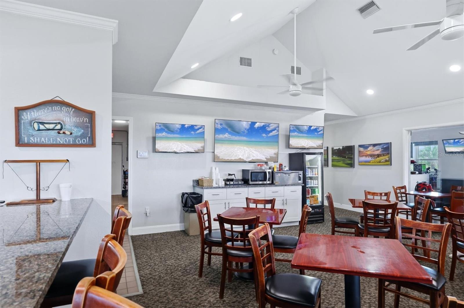 ROTONDA WEST PEBBLE BEACH - Residential