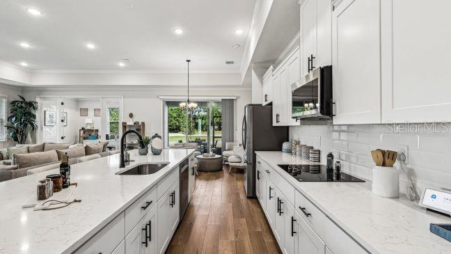 GOLDEN GATE ESTATE UNIT 37 - Residential