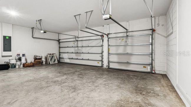 GOLDEN GATE ESTATE UNIT 37 - Residential