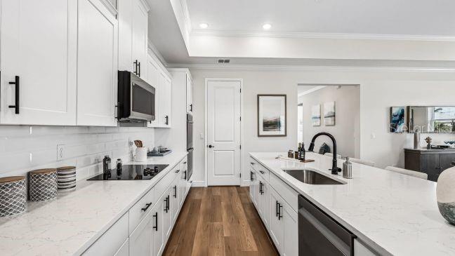 GOLDEN GATE ESTATE UNIT 37 - Residential