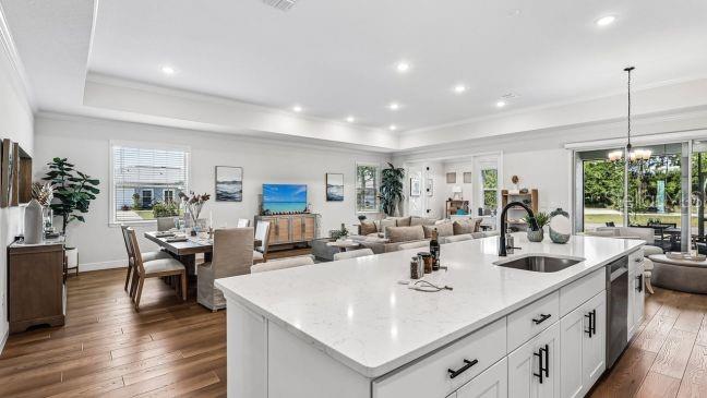 GOLDEN GATE ESTATE UNIT 37 - Residential
