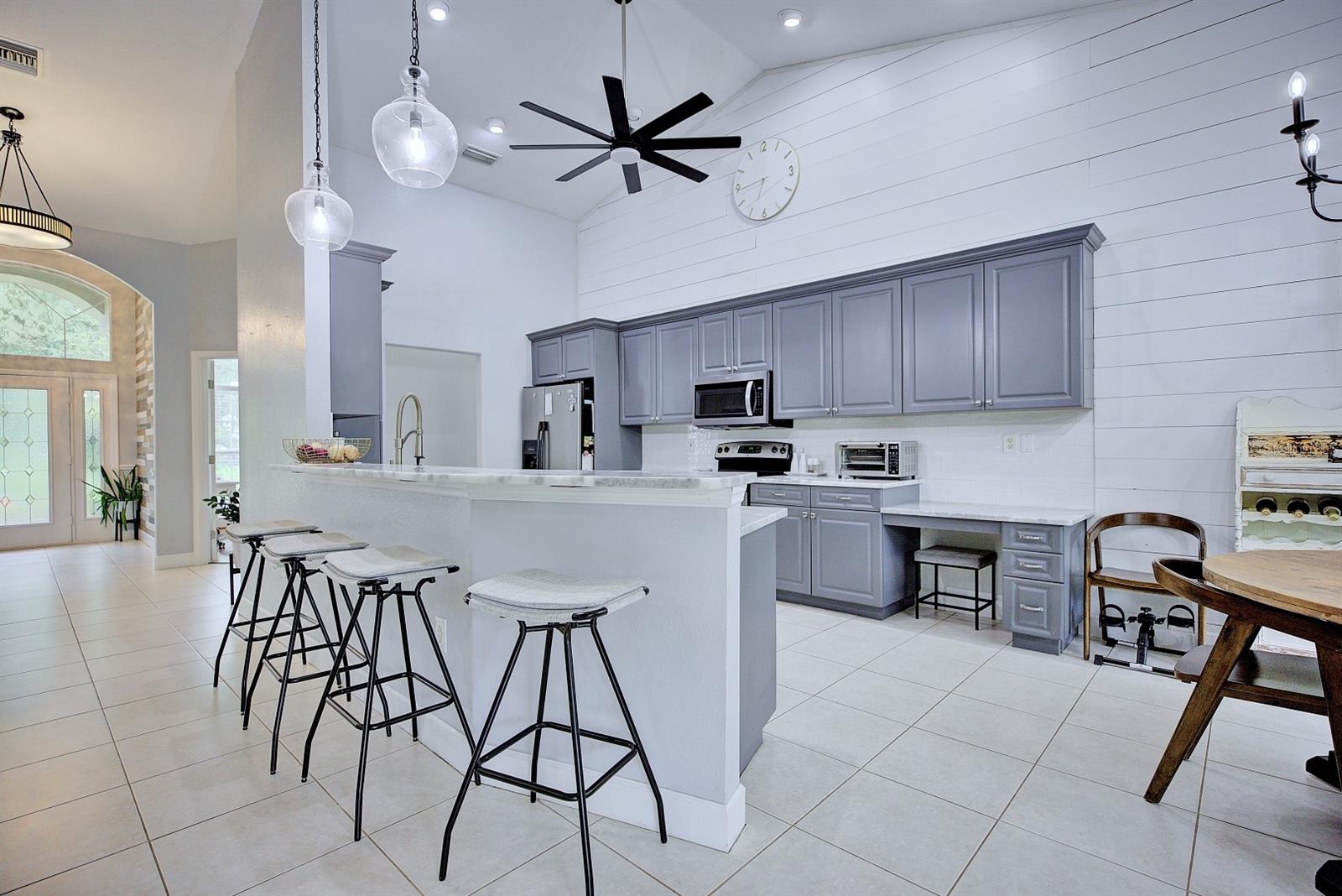 WATERSEDGE SUB - Residential
