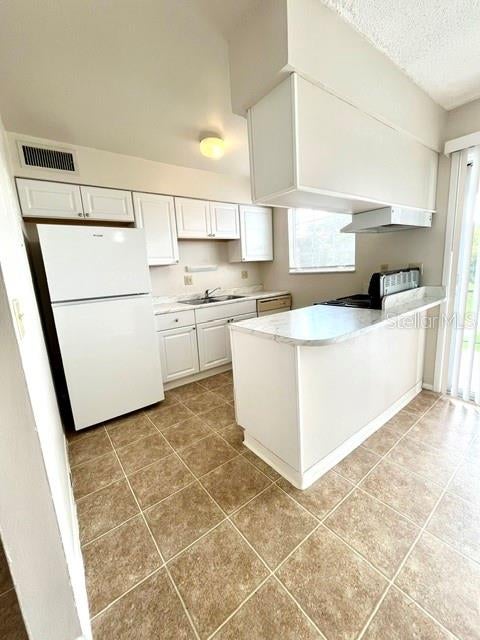 GROVE PARK CONDO - Residential