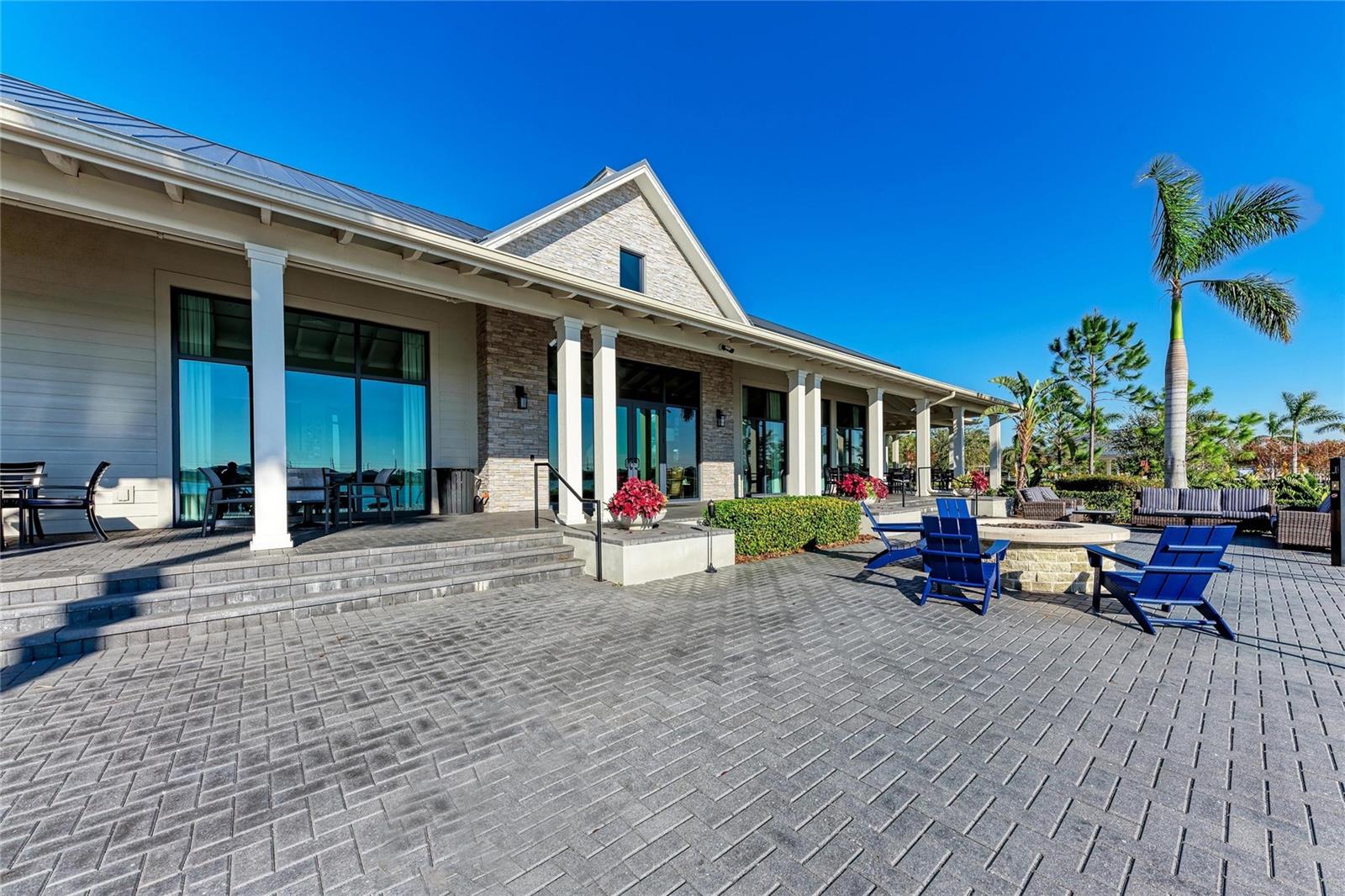 LAKEHOUSE COVE/WATERSIDE PH 1 - Residential