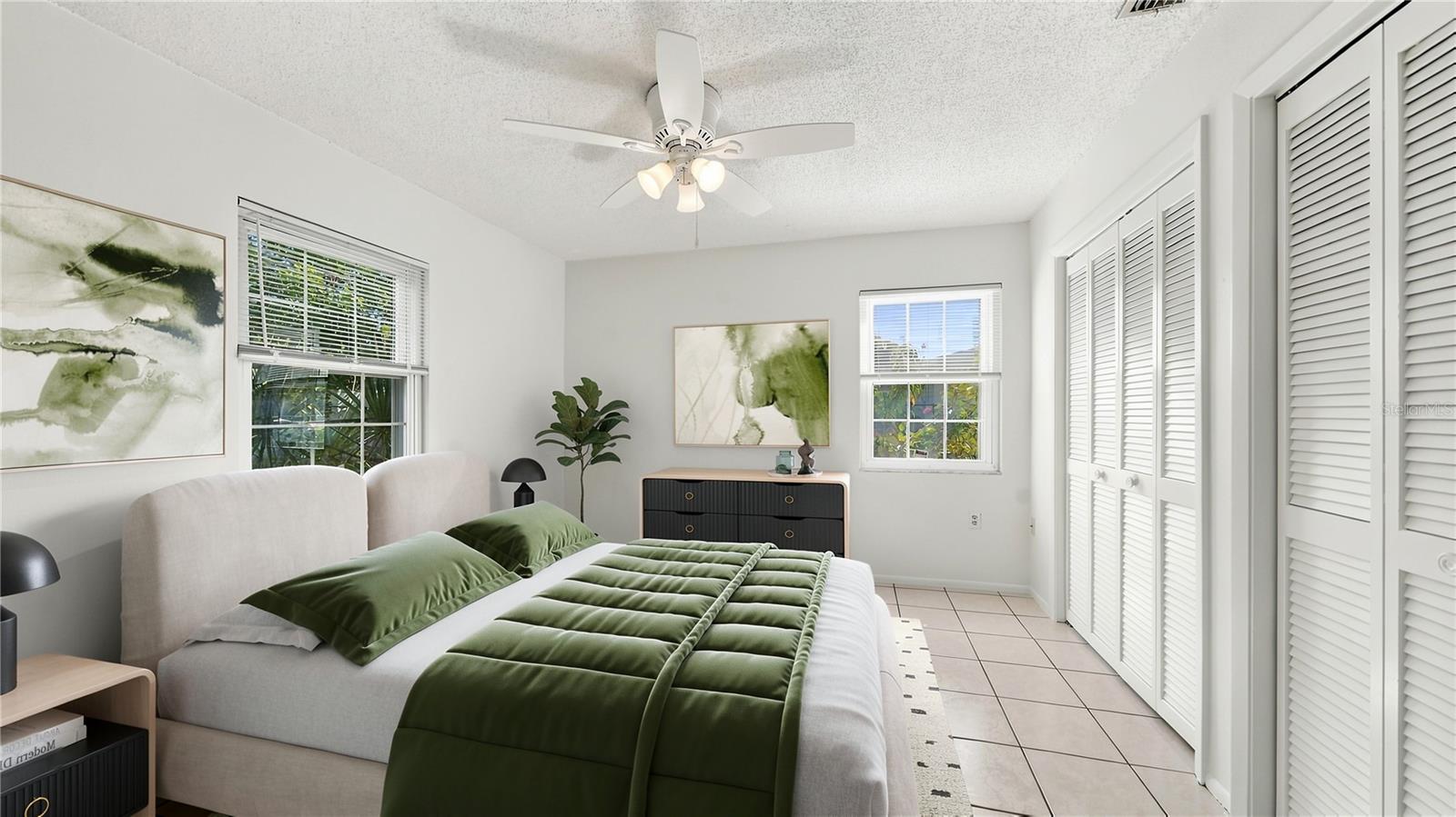 SOUTH GATE - Residential