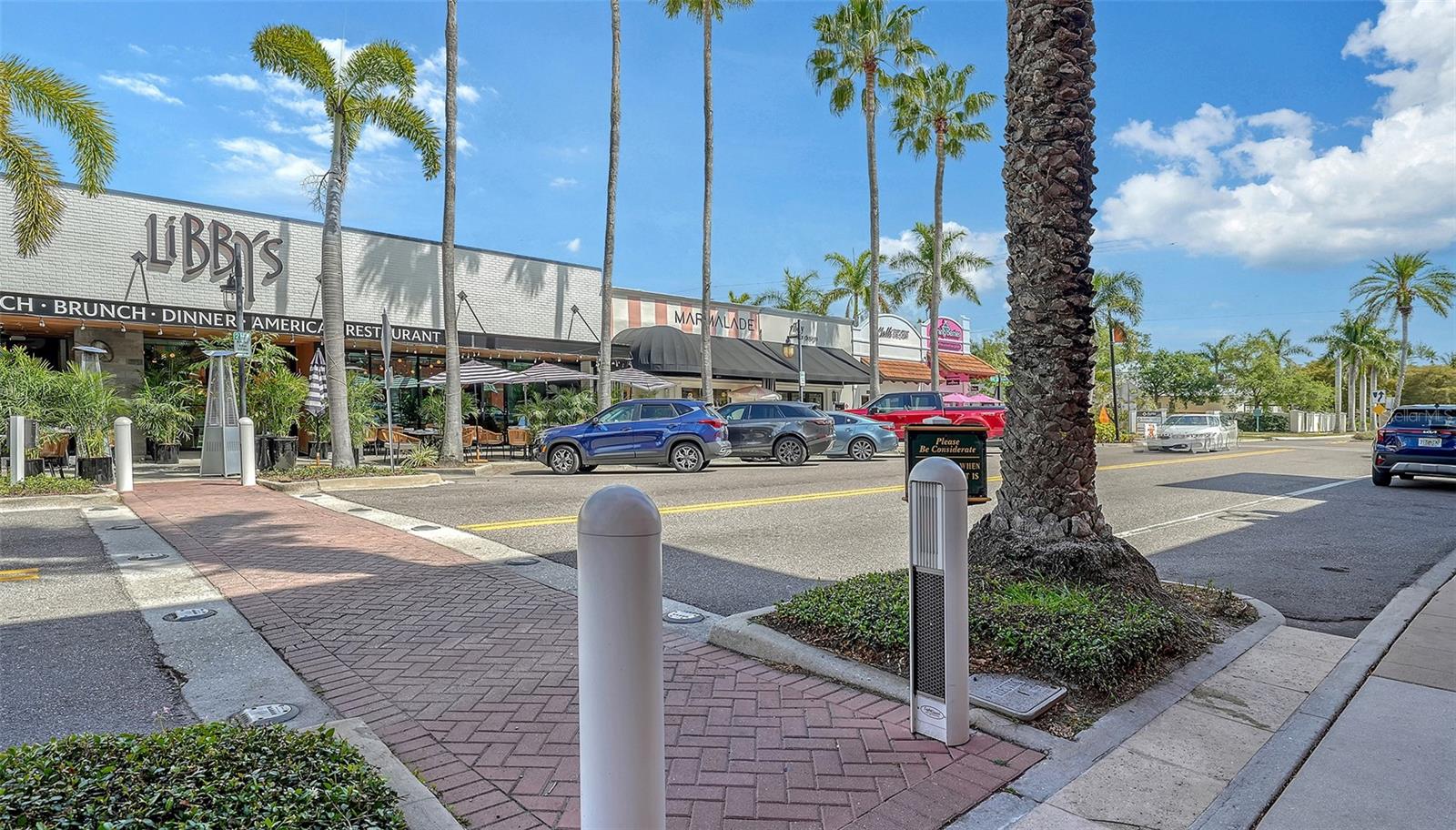 SOUTH GATE - Residential