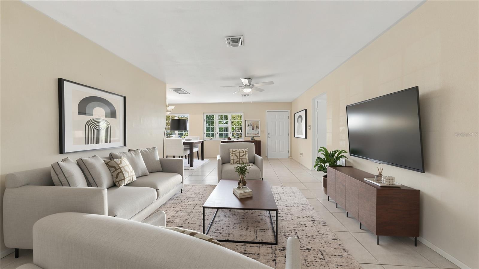 SOUTH GATE - Residential