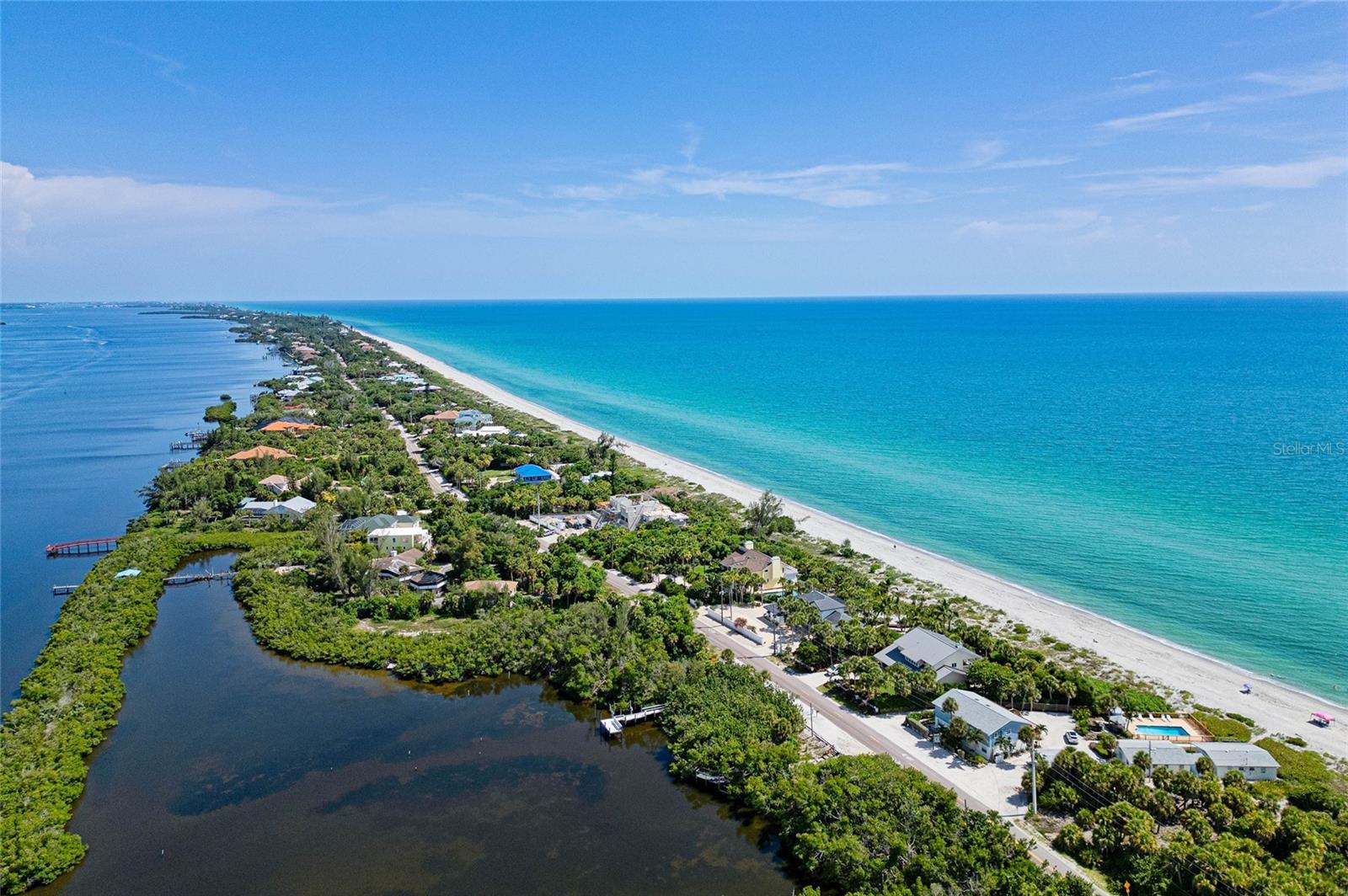 VENICE ISLE - Residential