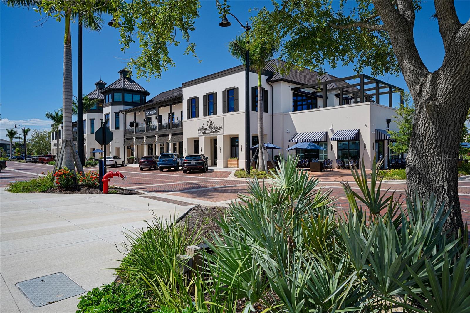 VENICE ISLE - Residential