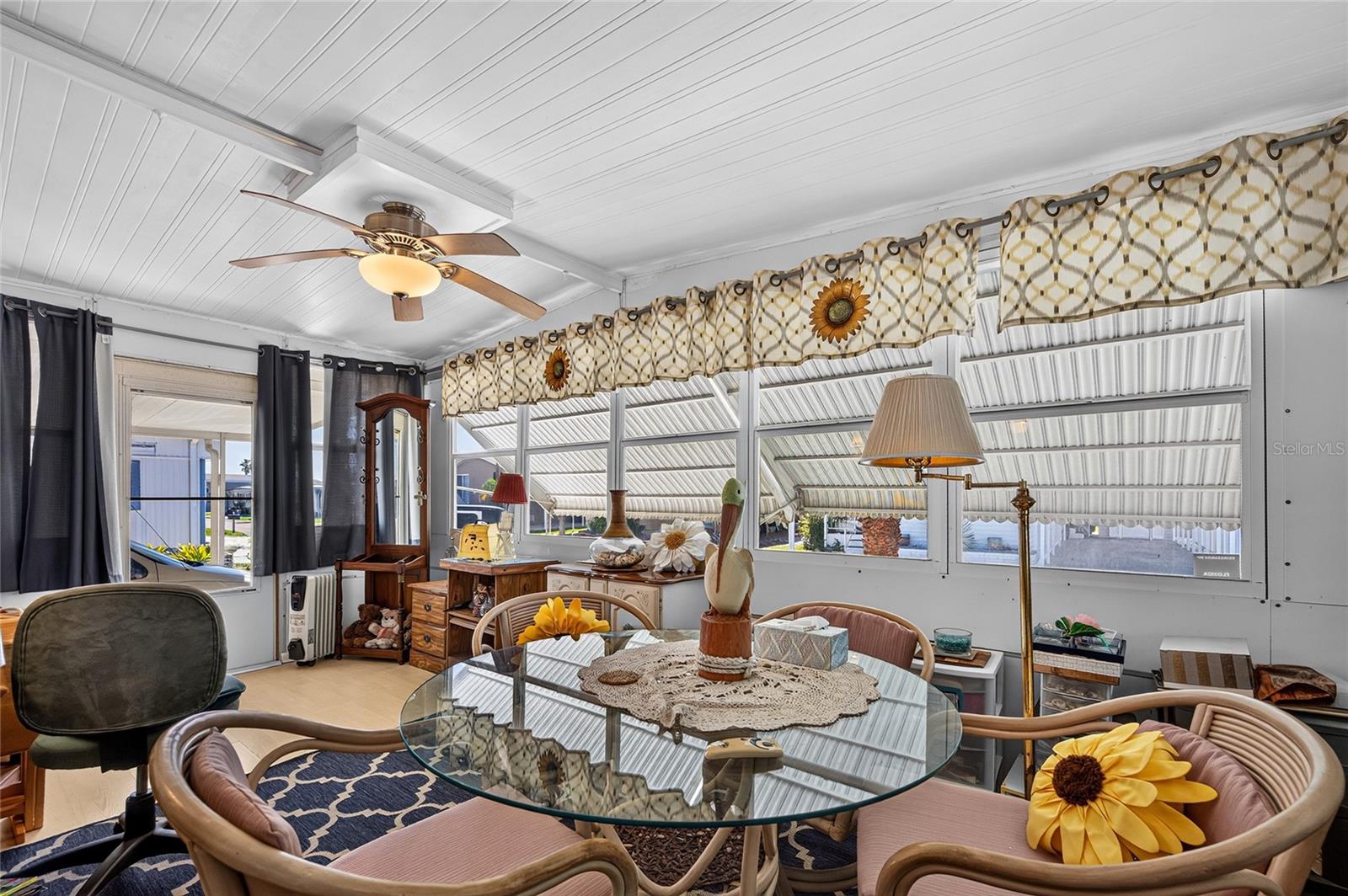 VENICE ISLE - Residential