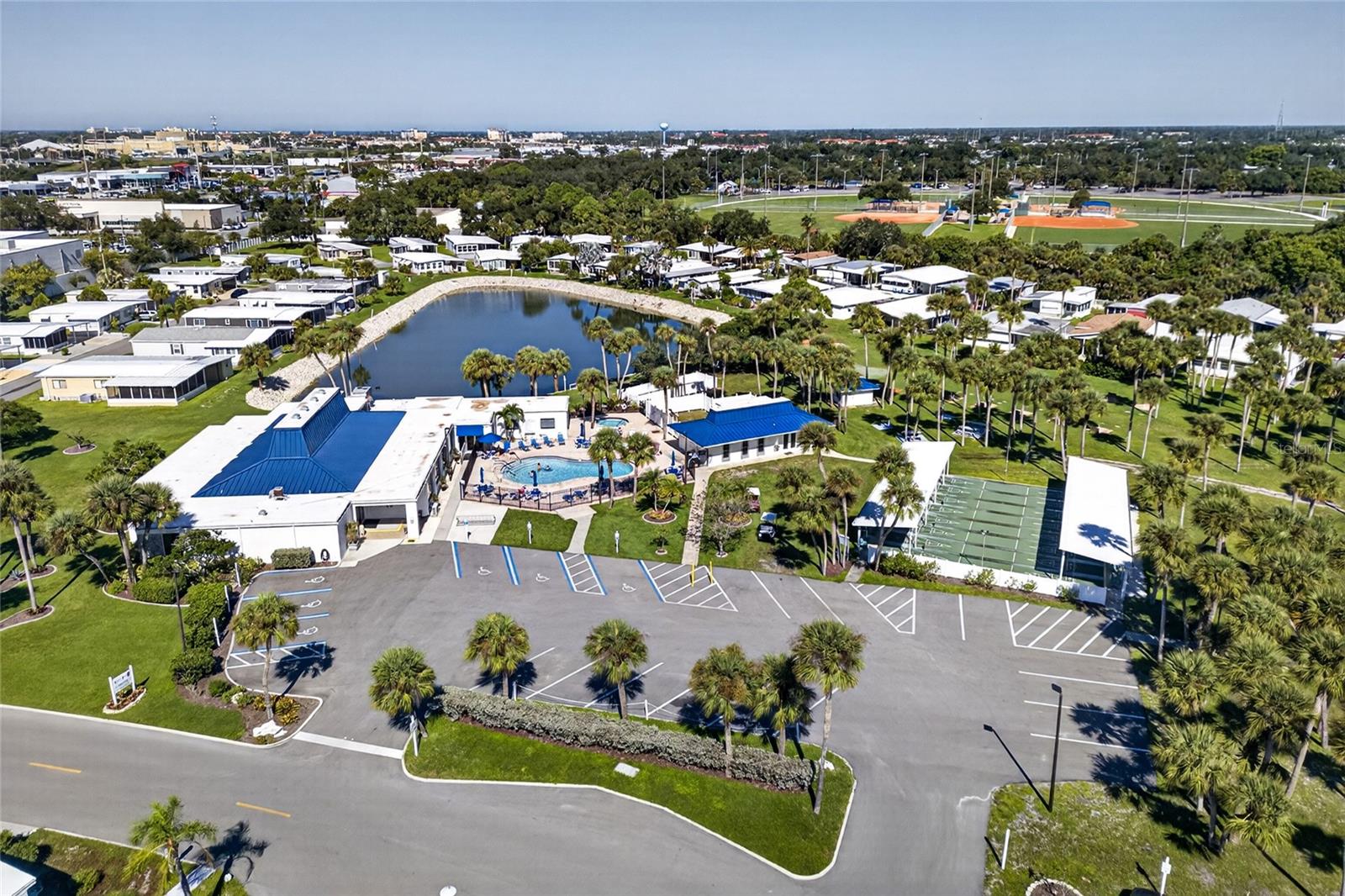 VENICE ISLE - Residential