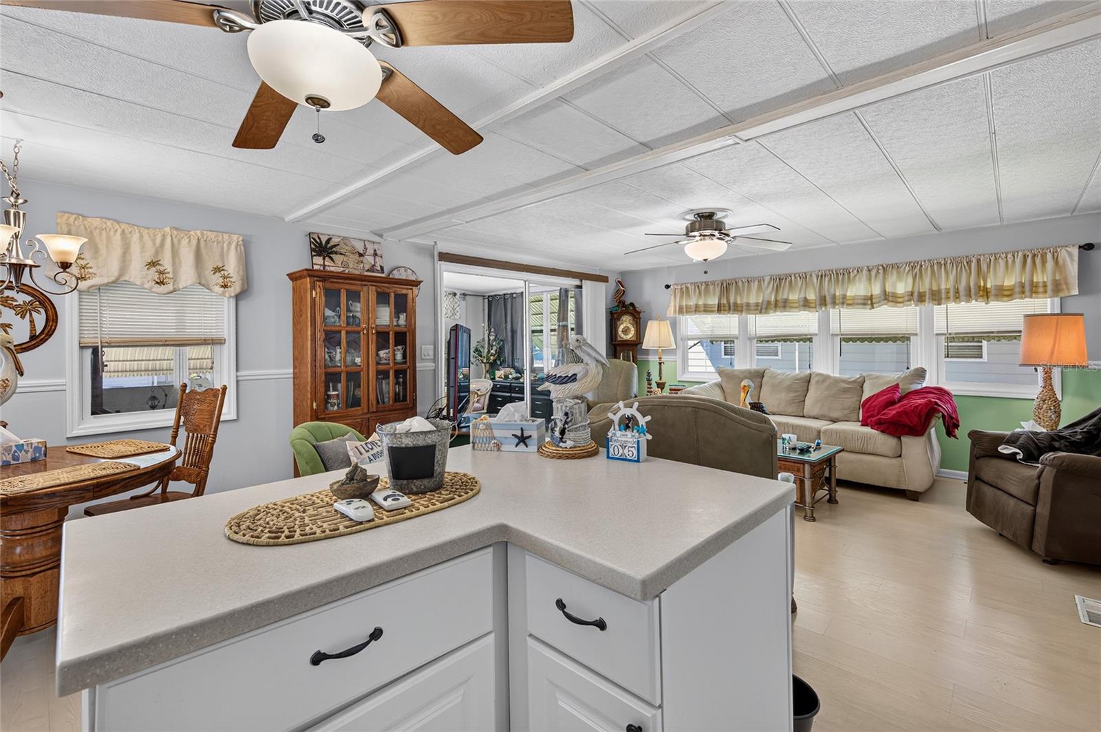 VENICE ISLE - Residential