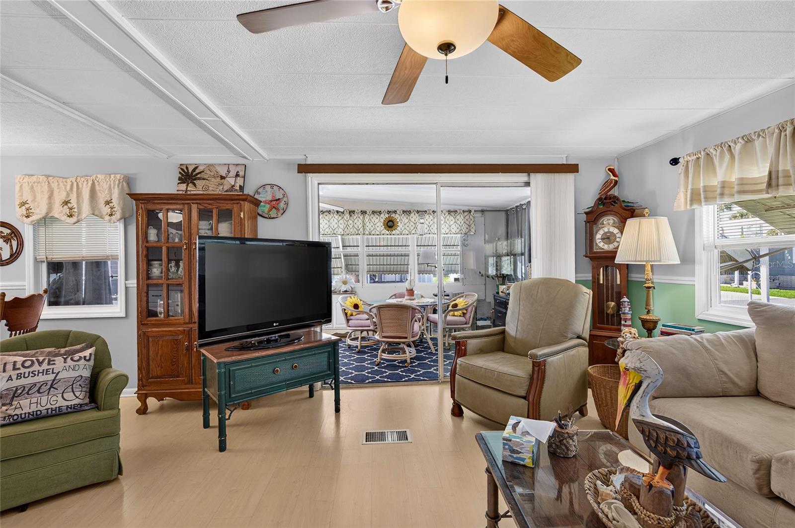 VENICE ISLE - Residential