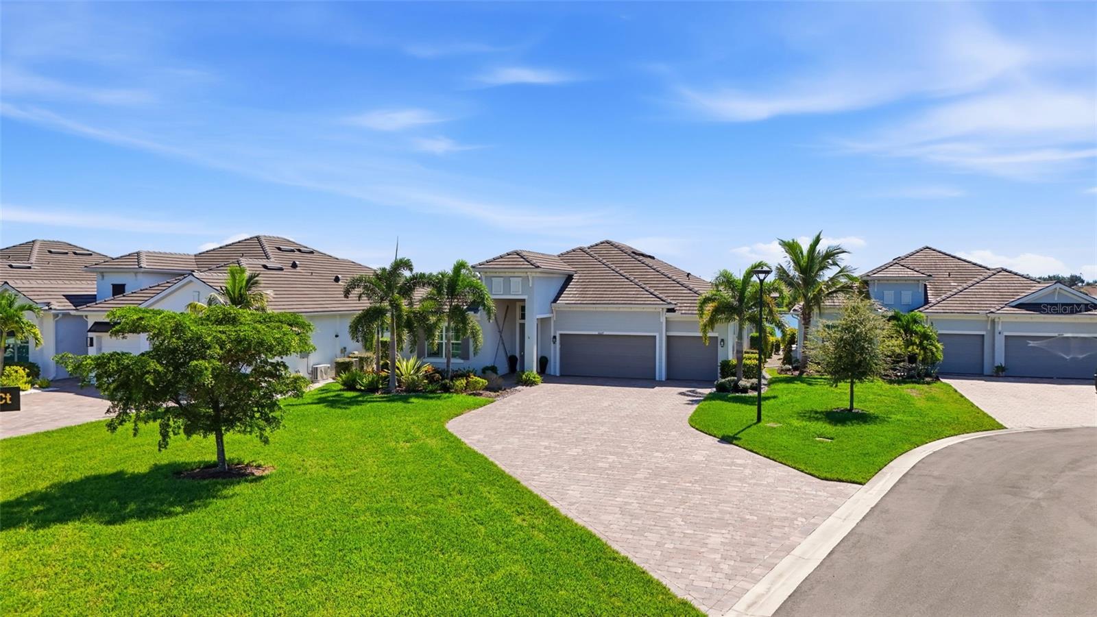 VISTA WILDBLUE - Residential