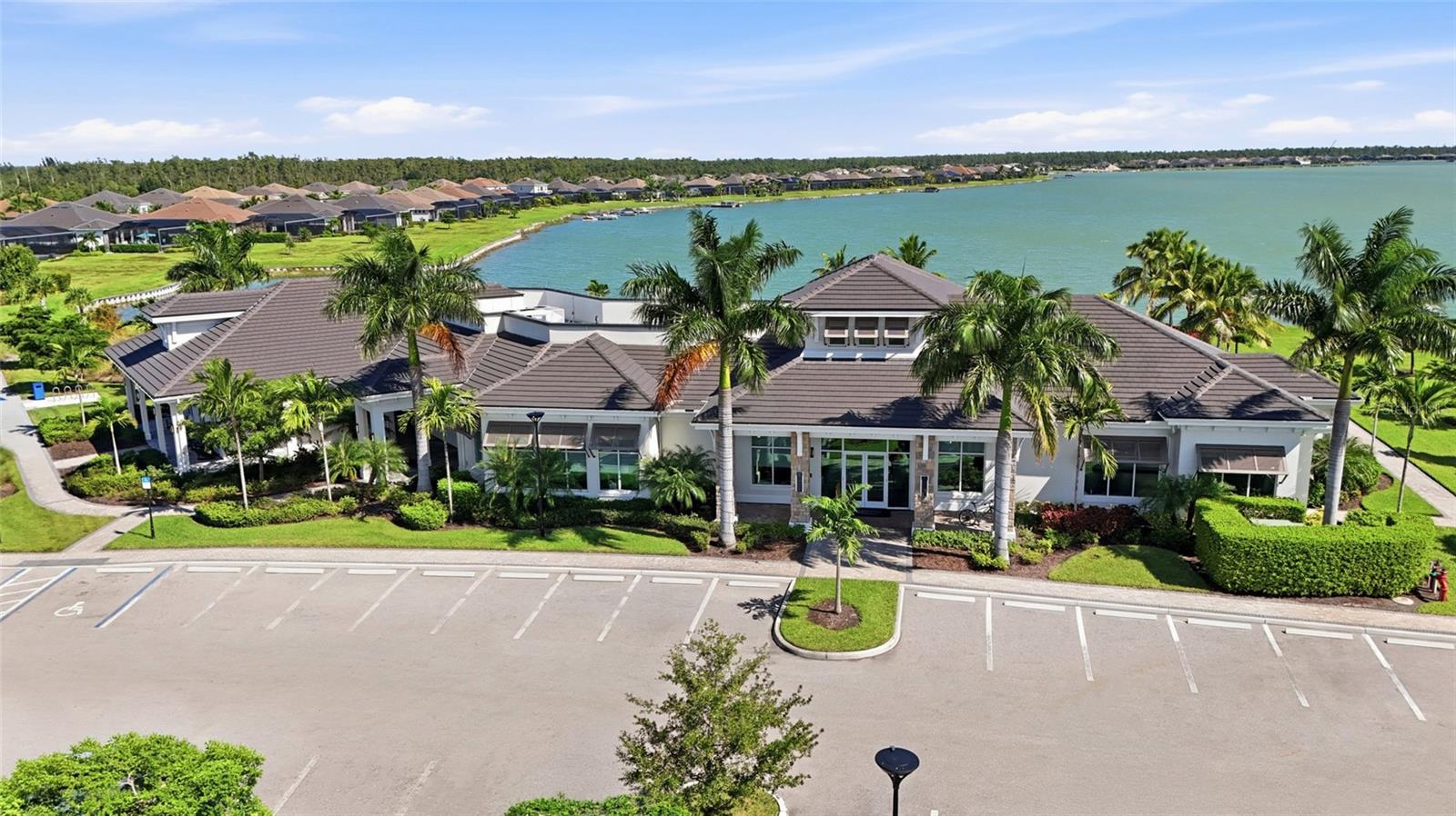 VISTA WILDBLUE - Residential