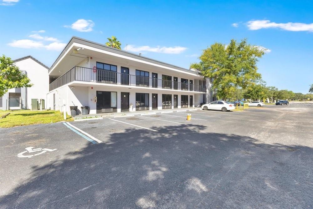 ALLIANCE CONDO - Residential