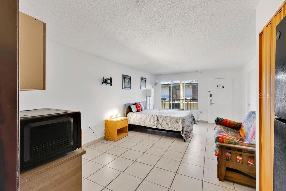 ALLIANCE CONDO - Residential