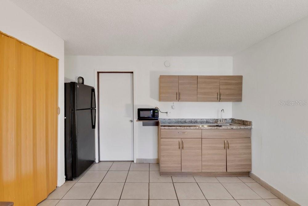 ALLIANCE CONDO - Residential