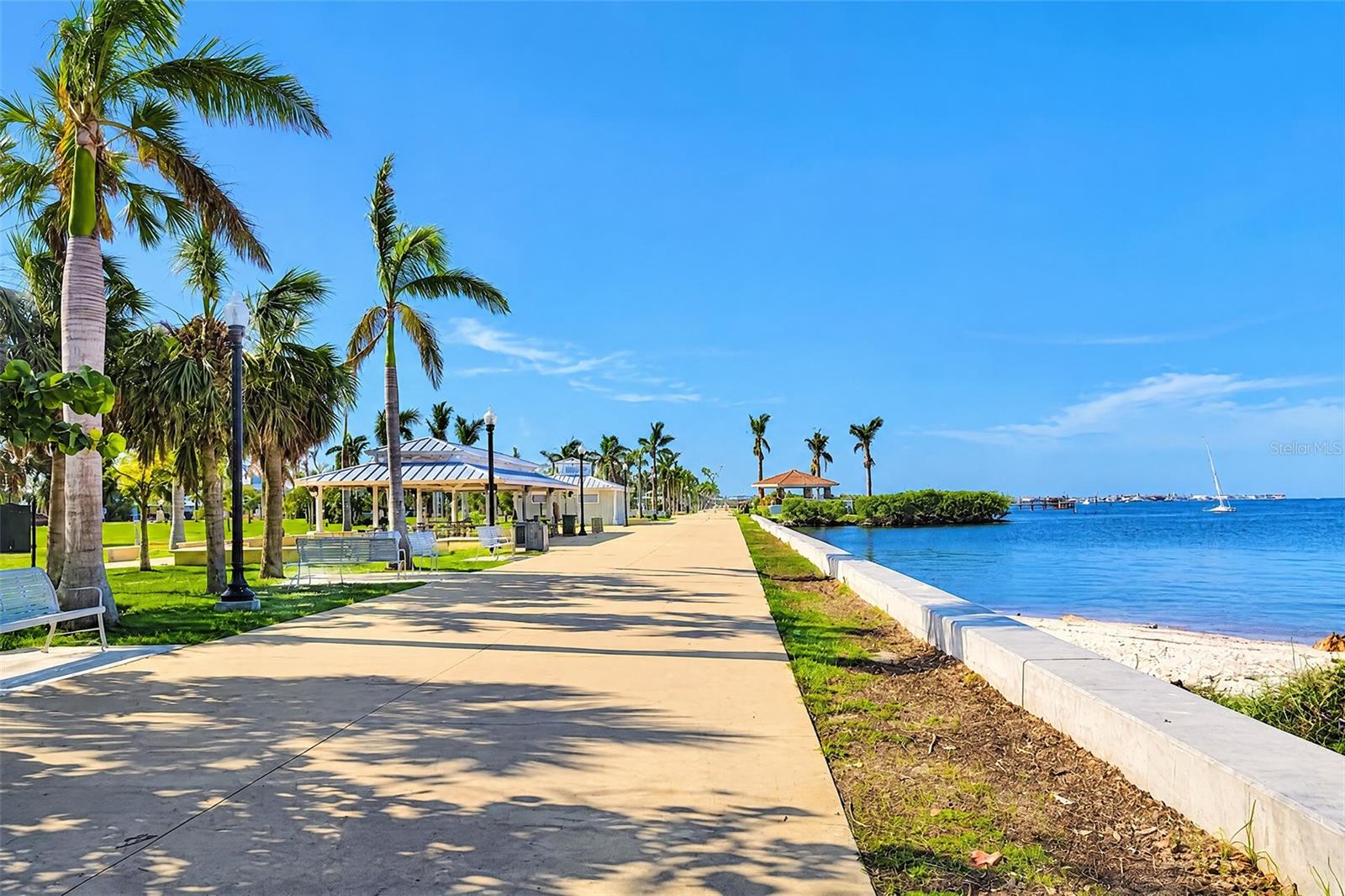 PUNTA GORDA ISLES SEC 12 - Residential