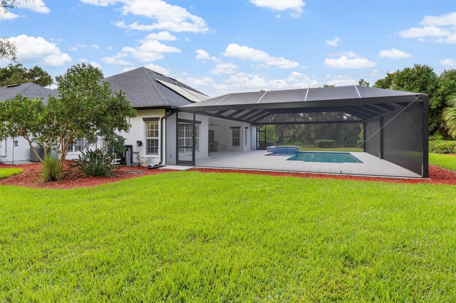 SUNNYBREEZE OAKS SUB - Residential