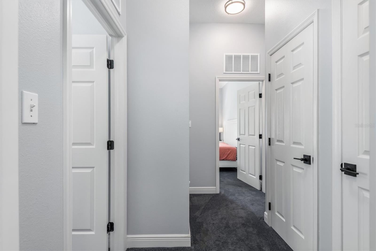 SUNNYBREEZE OAKS SUB - Residential
