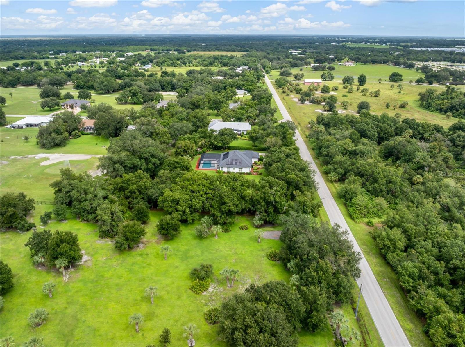 SUNNYBREEZE OAKS SUB - Residential