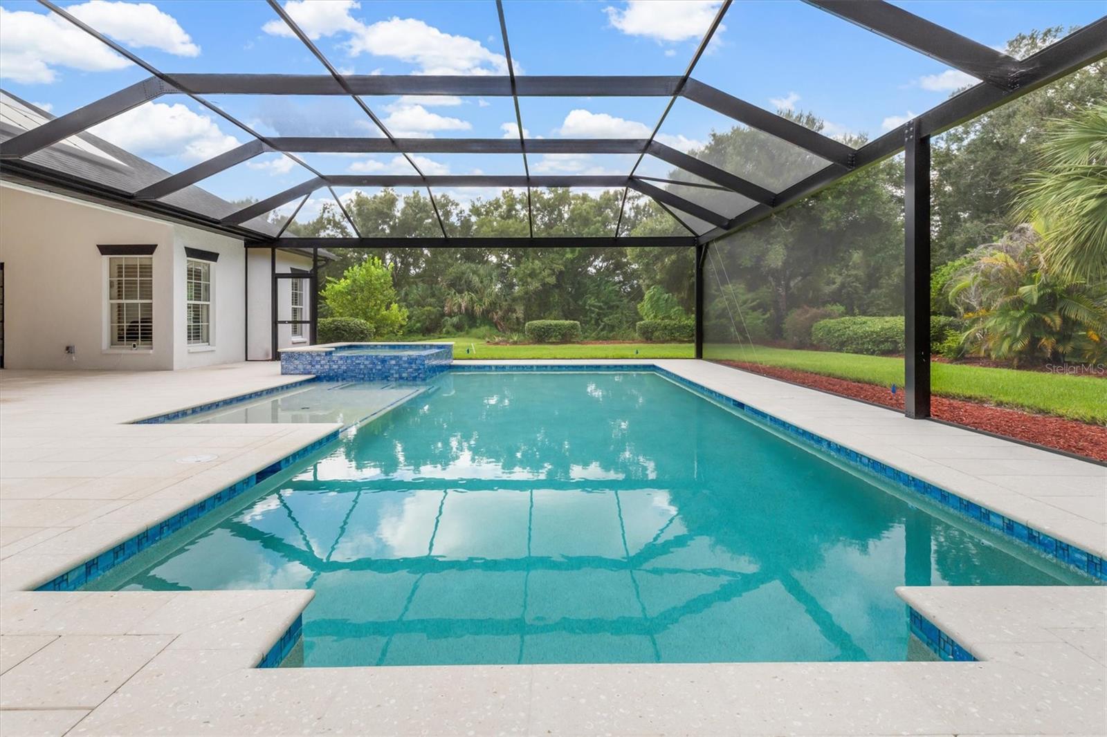 SUNNYBREEZE OAKS SUB - Residential