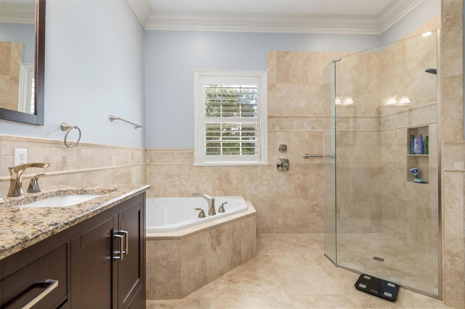 SUNNYBREEZE OAKS SUB - Residential