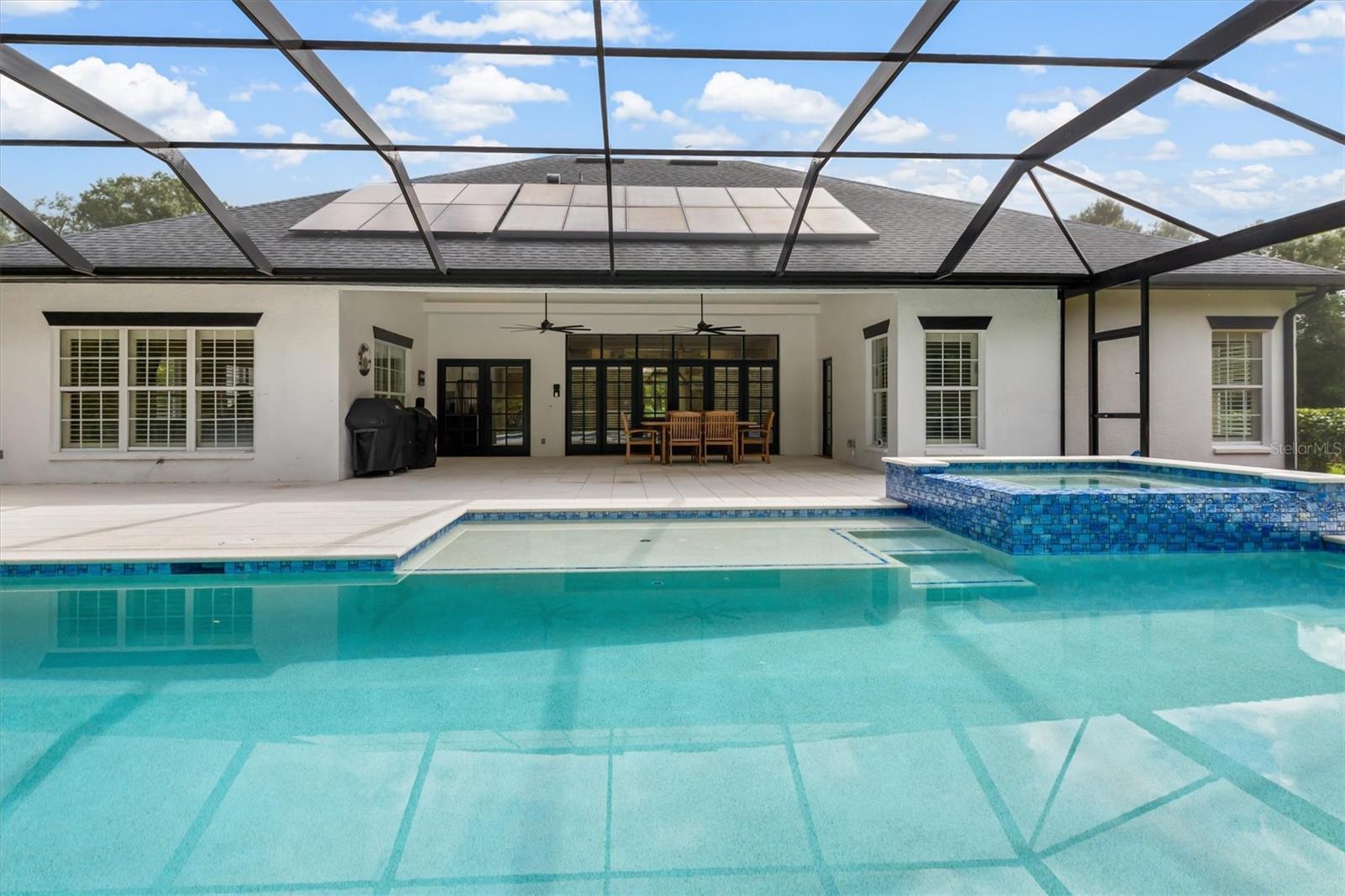 SUNNYBREEZE OAKS SUB - Residential