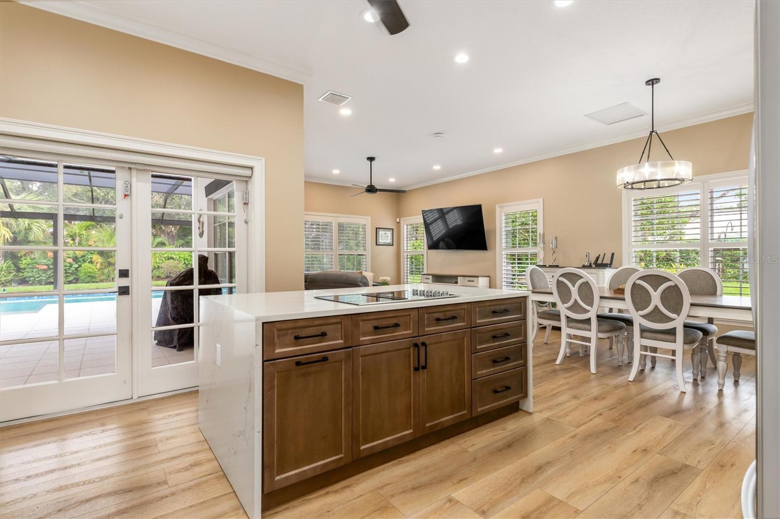 SUNNYBREEZE OAKS SUB - Residential