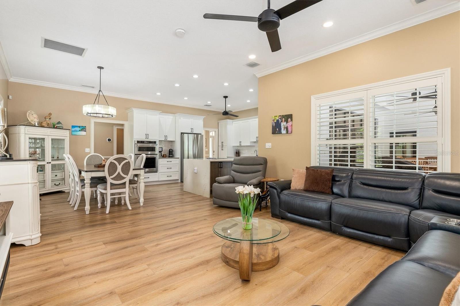 SUNNYBREEZE OAKS SUB - Residential