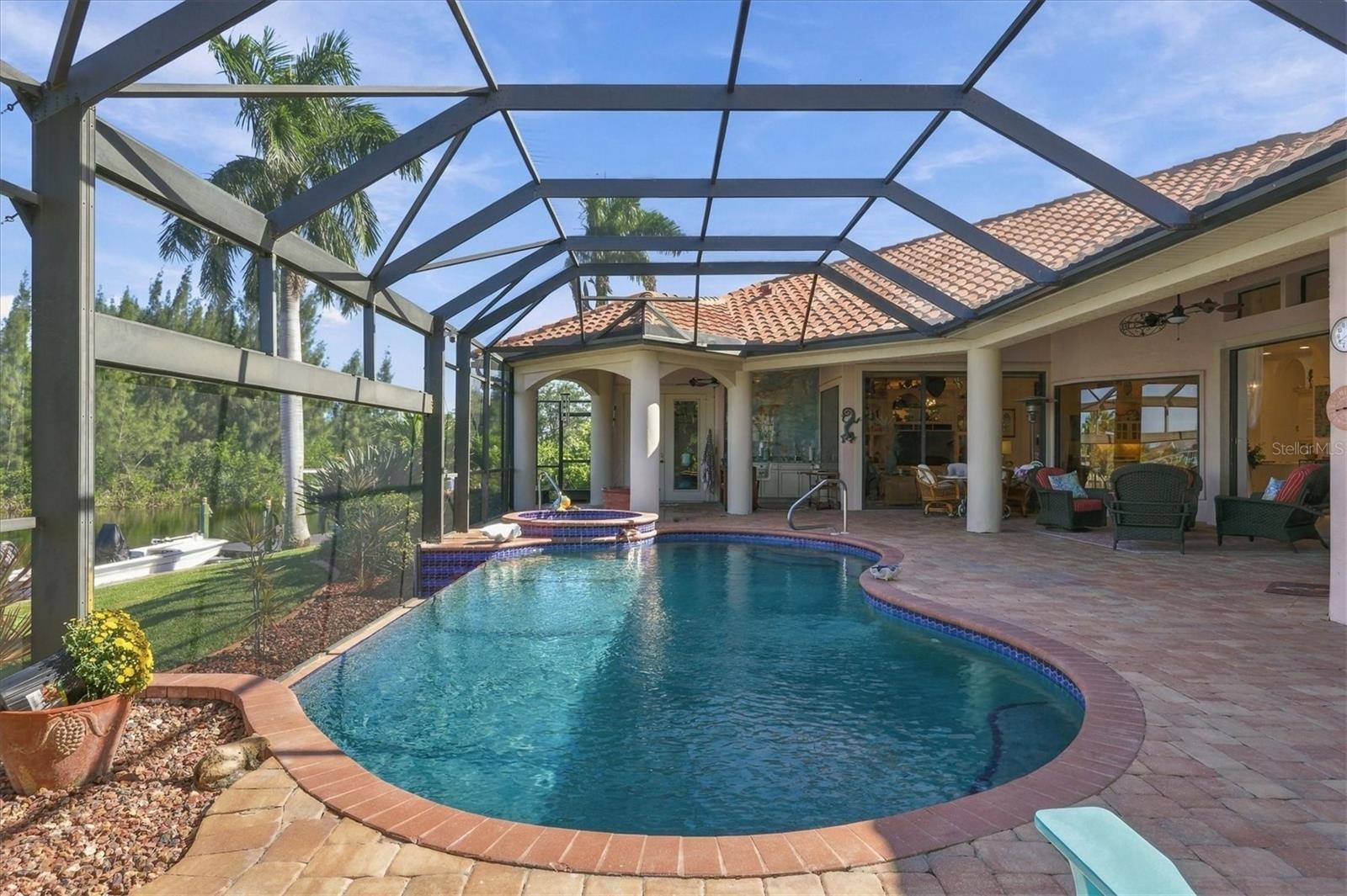 SOUTH GULF COVE - Residential