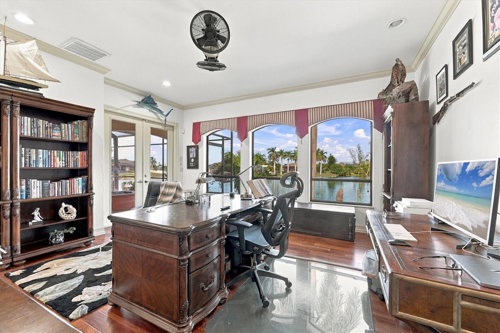 SOUTH GULF COVE - Residential