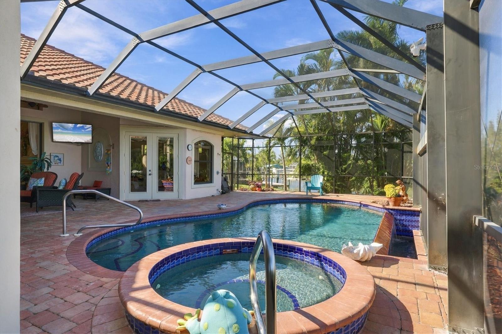 SOUTH GULF COVE - Residential