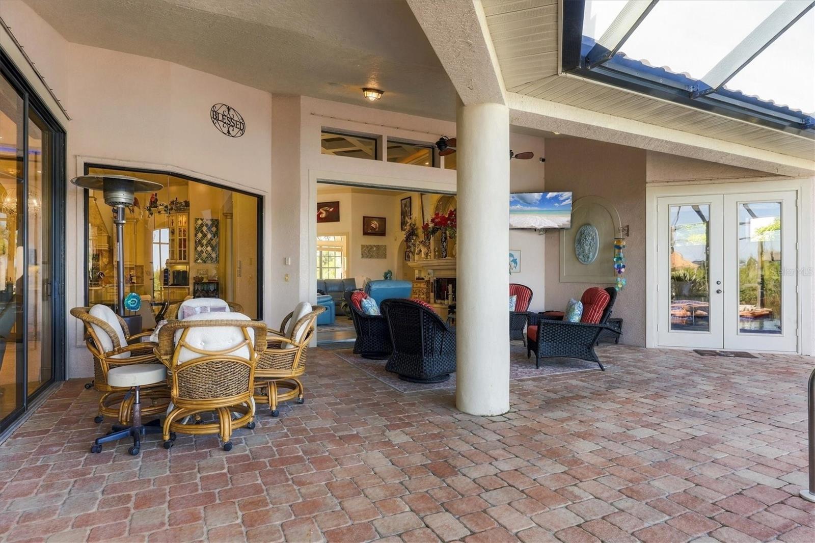 SOUTH GULF COVE - Residential