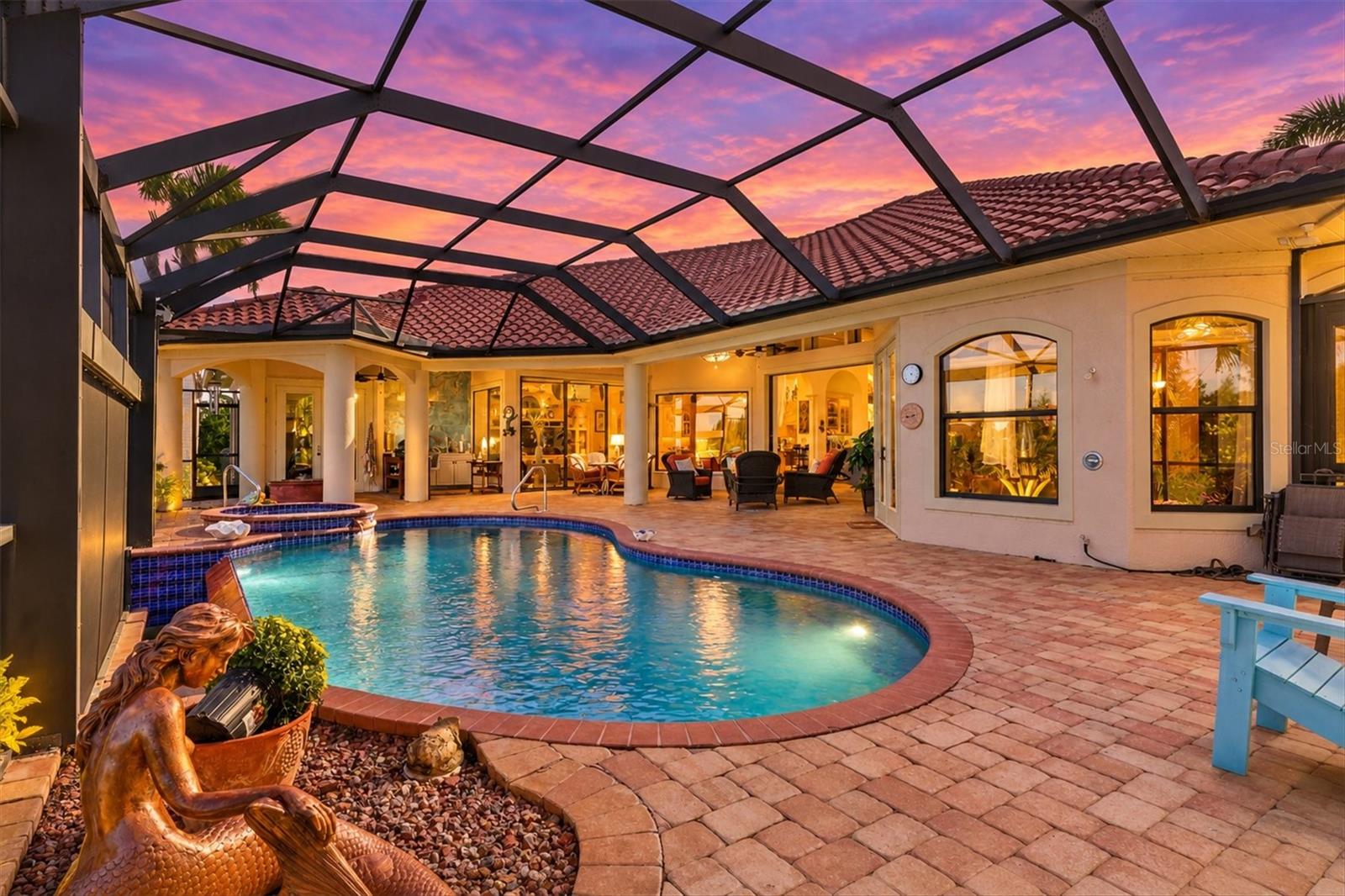 SOUTH GULF COVE - Residential