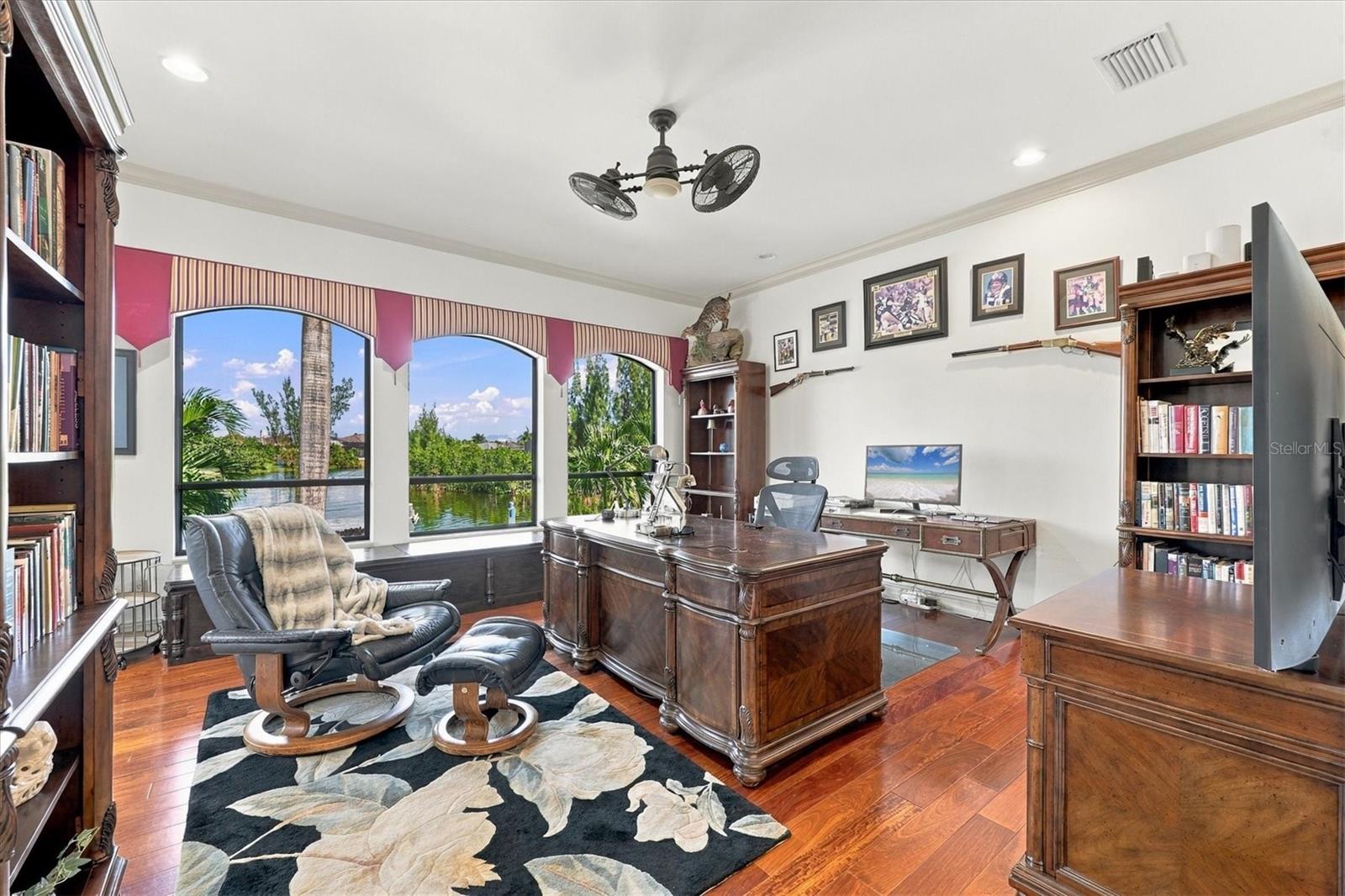 SOUTH GULF COVE - Residential