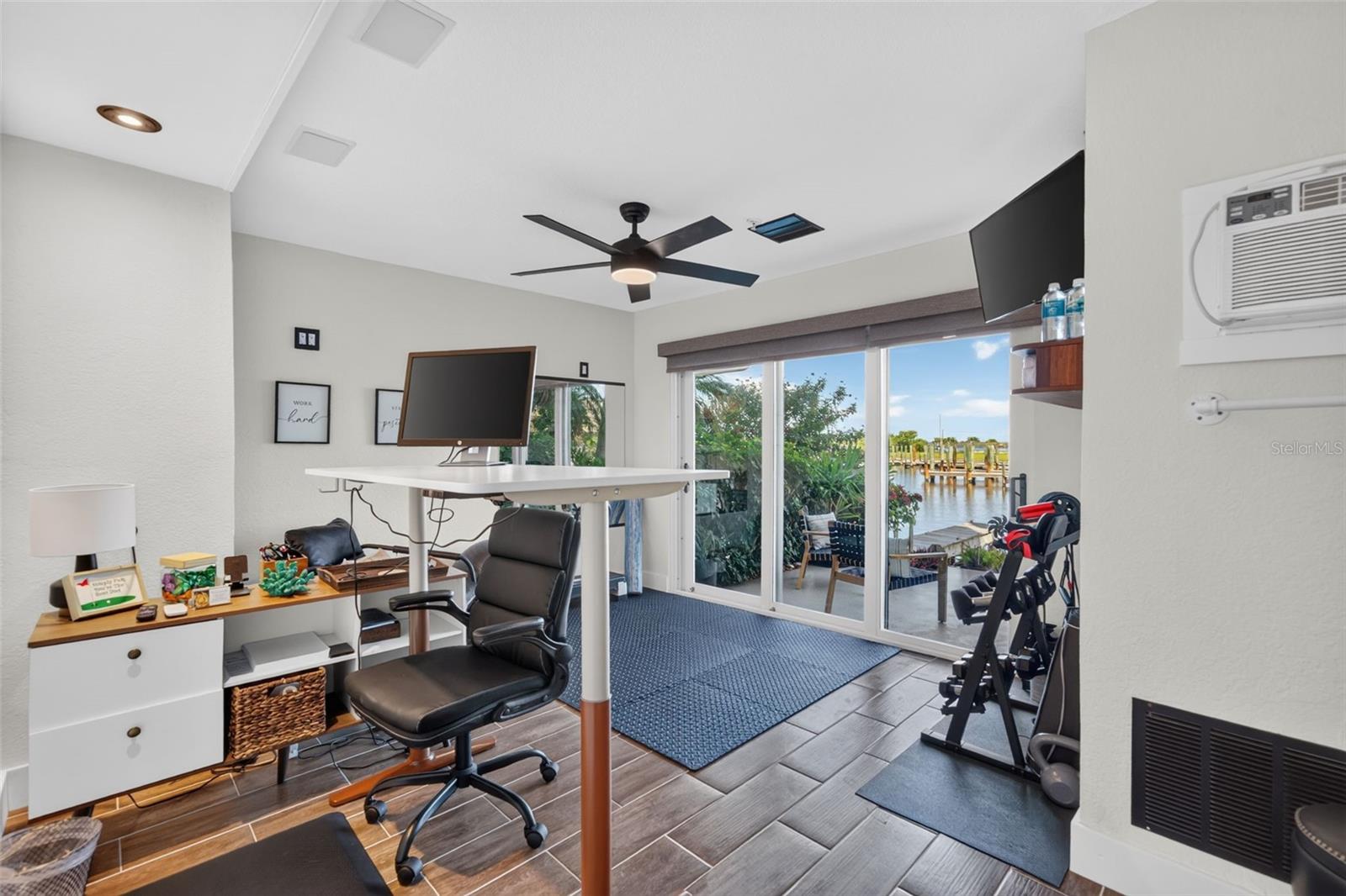 CAPE HAZE MARINA VILLAGE PH 01 - Residential
