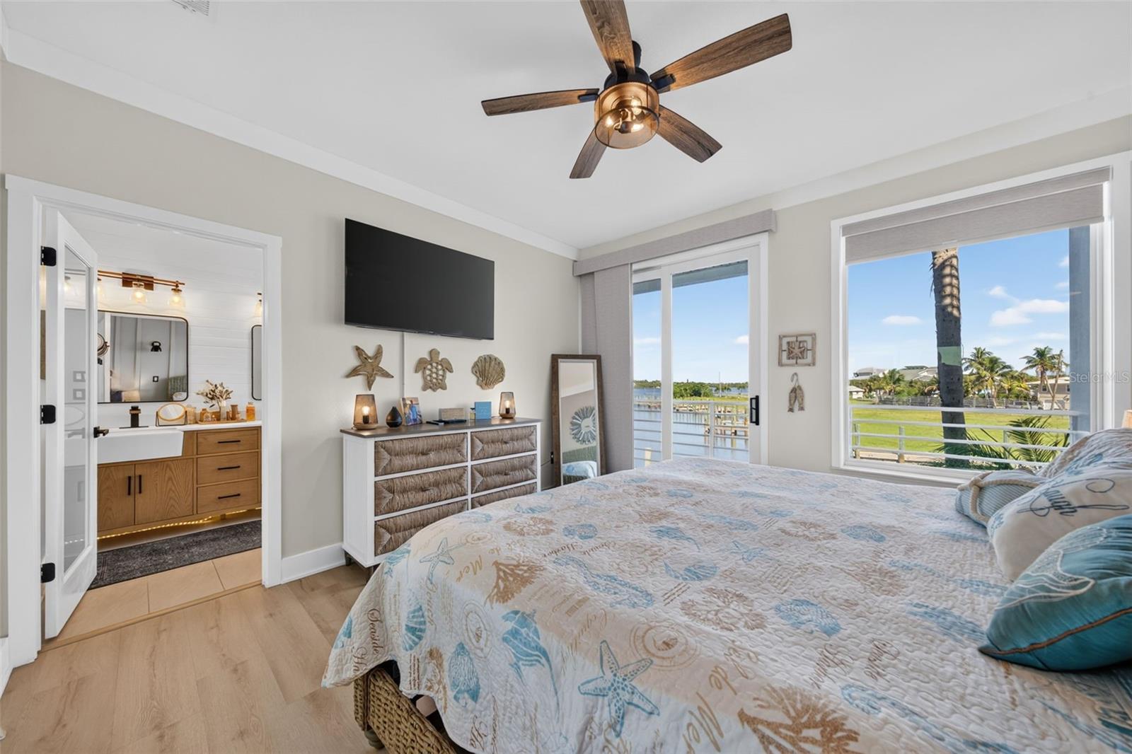 CAPE HAZE MARINA VILLAGE PH 01 - Residential