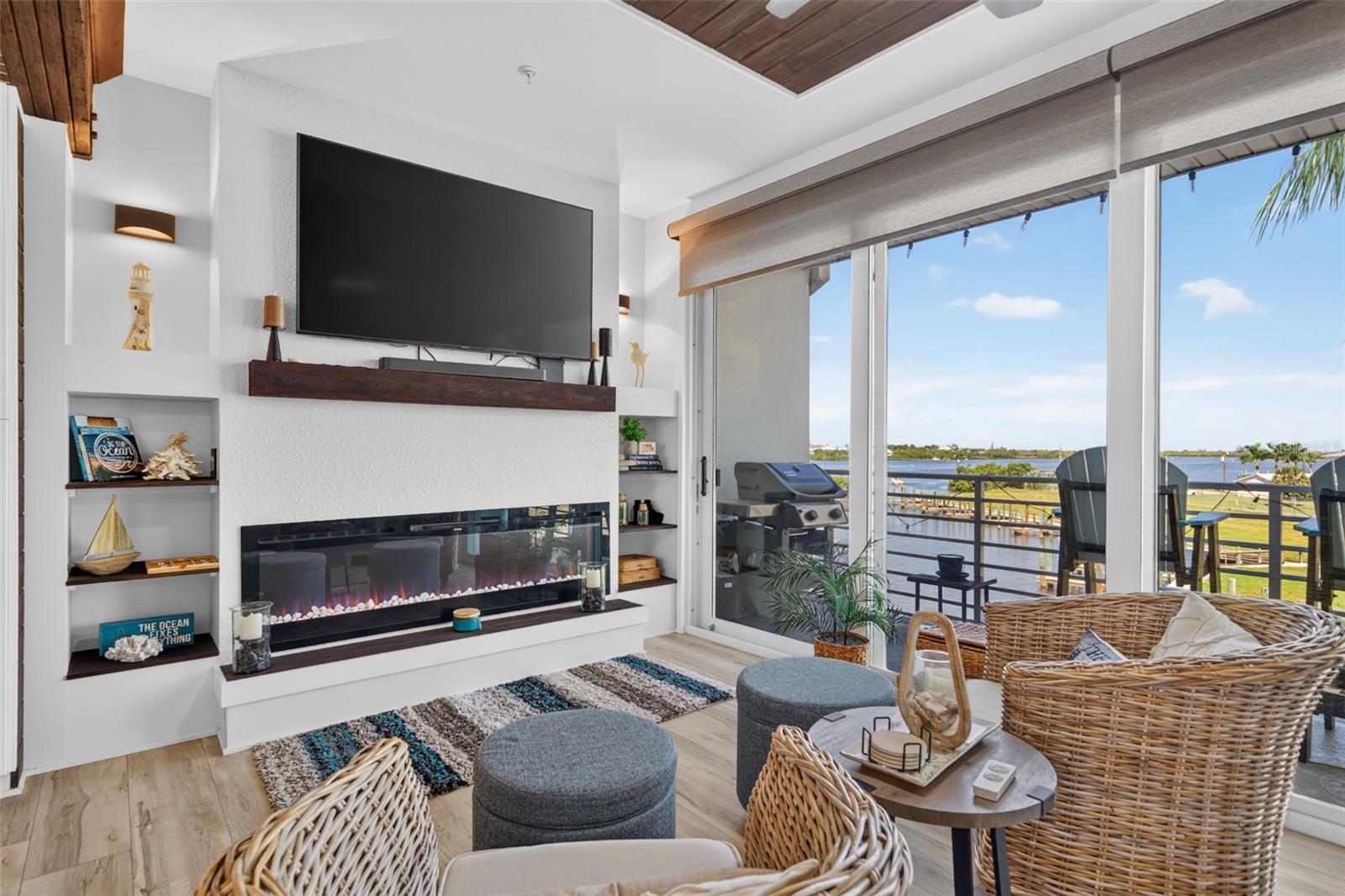 CAPE HAZE MARINA VILLAGE PH 01 - Residential