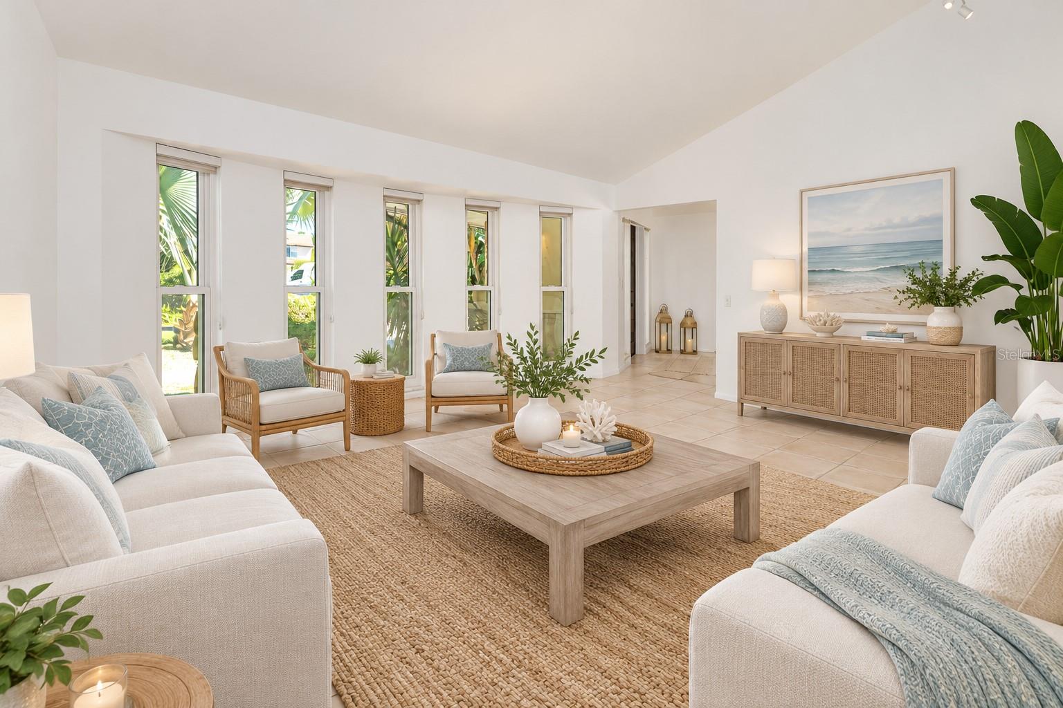SIESTA ISLES - Residential