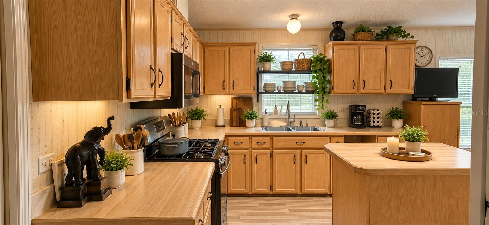 CHARLIN PARK SEVENTH ADD - Residential
