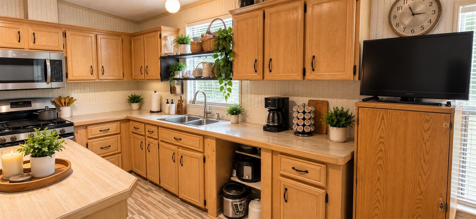 CHARLIN PARK SEVENTH ADD - Residential