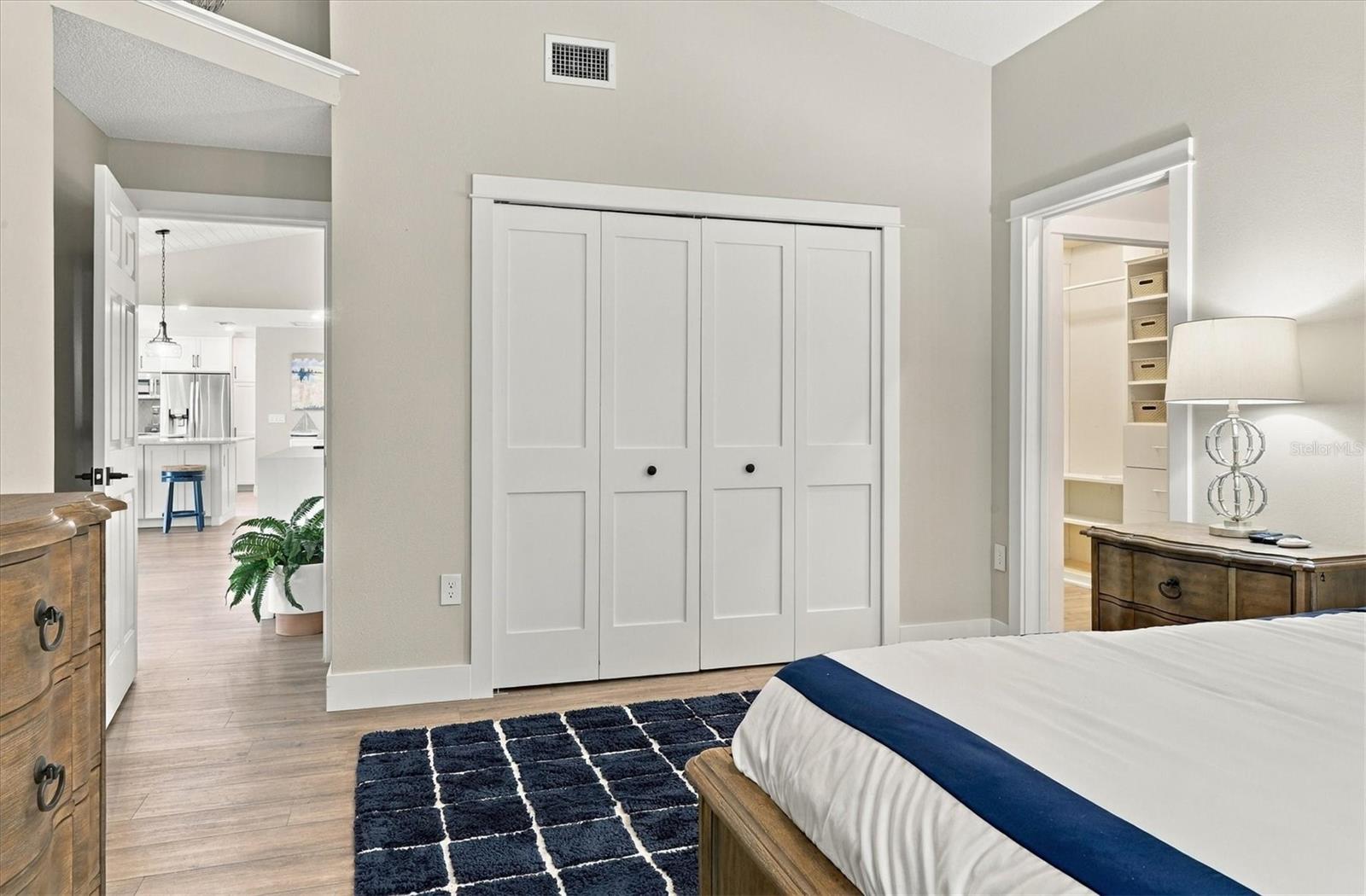 CLUBSIDE VILLAS - Residential