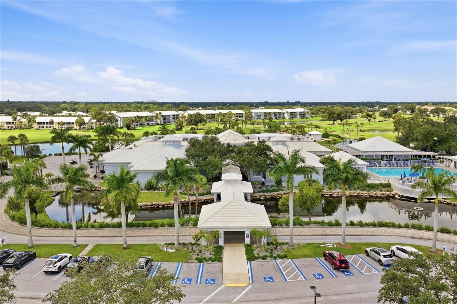 CLUBSIDE VILLAS - Residential
