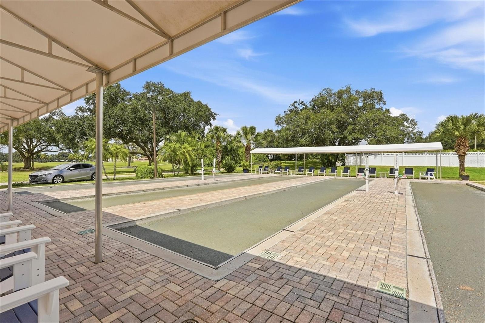 CLUBSIDE VILLAS - Residential