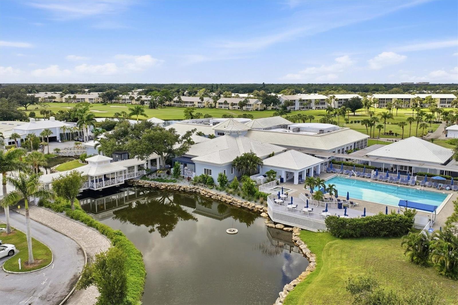 CLUBSIDE VILLAS - Residential