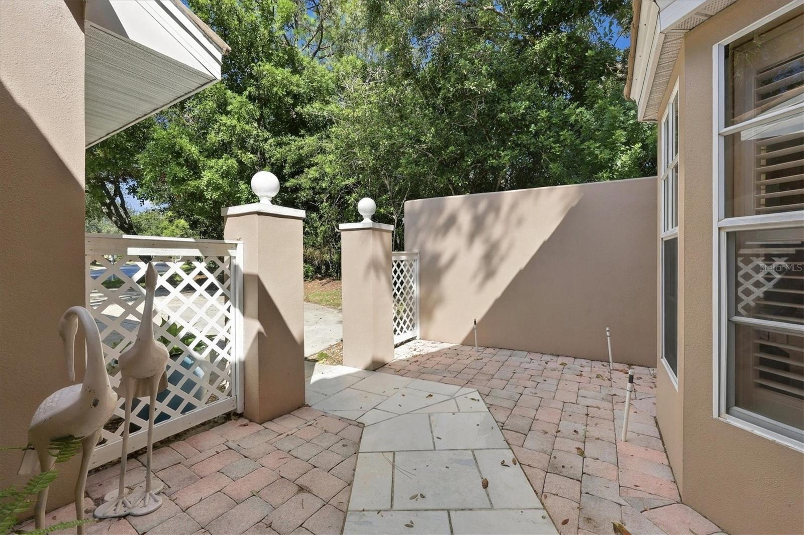 CLUBSIDE VILLAS - Residential